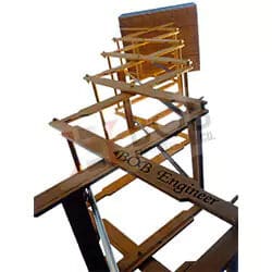 Hydraulic scissor lift.jpg